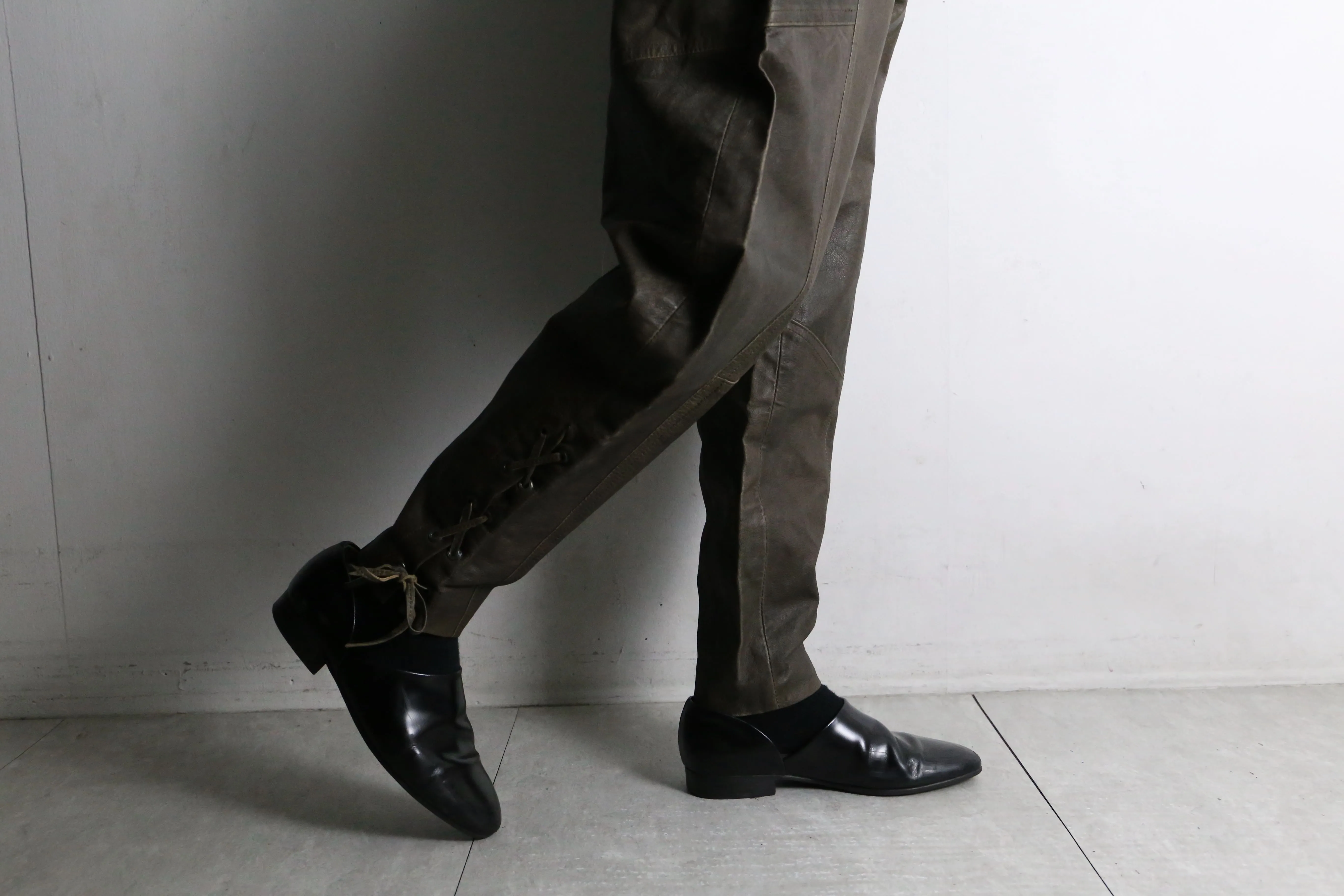 brown leather jodhpurs pants