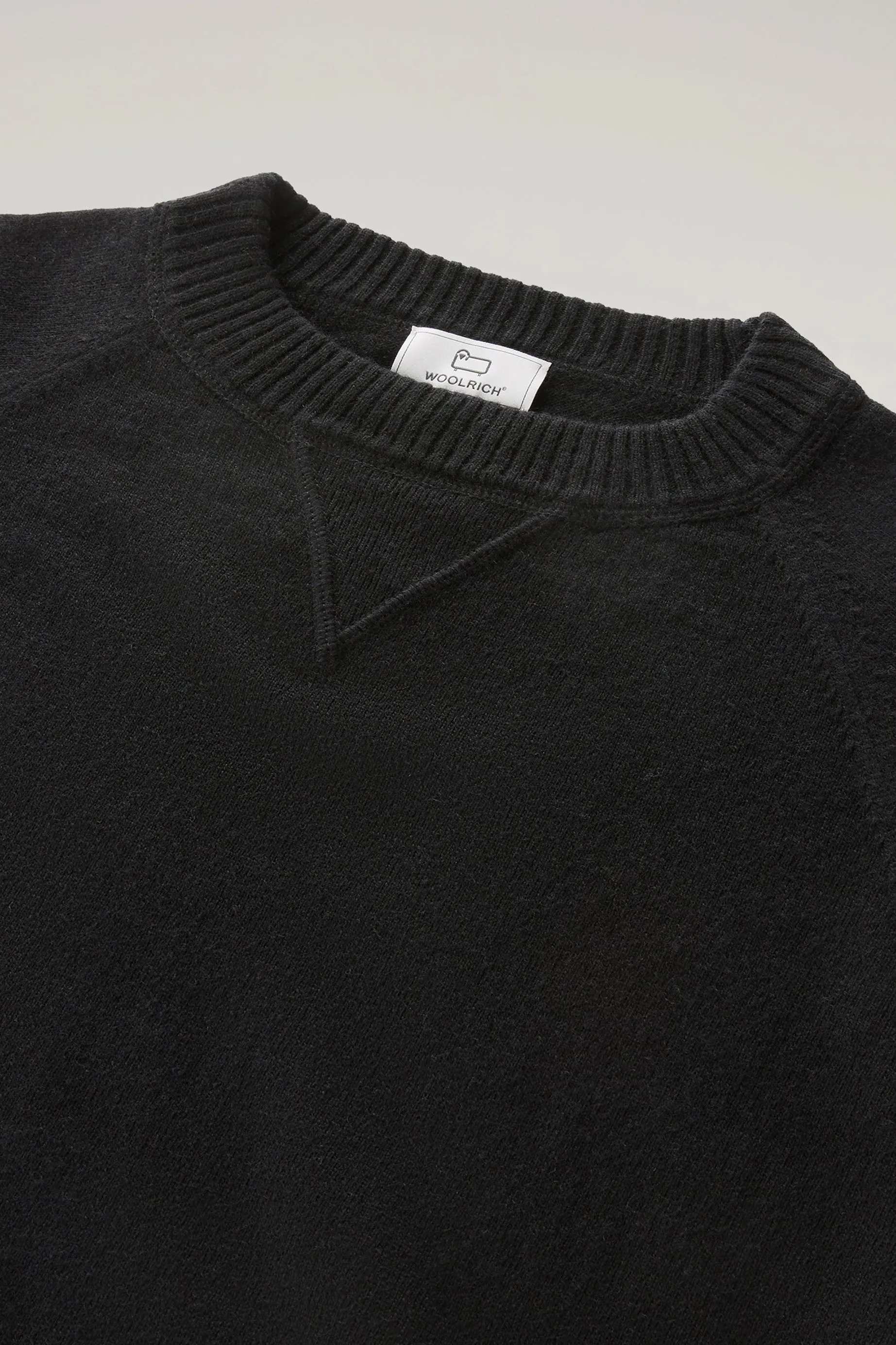 Crewneck Sweater in Wool Blend Black