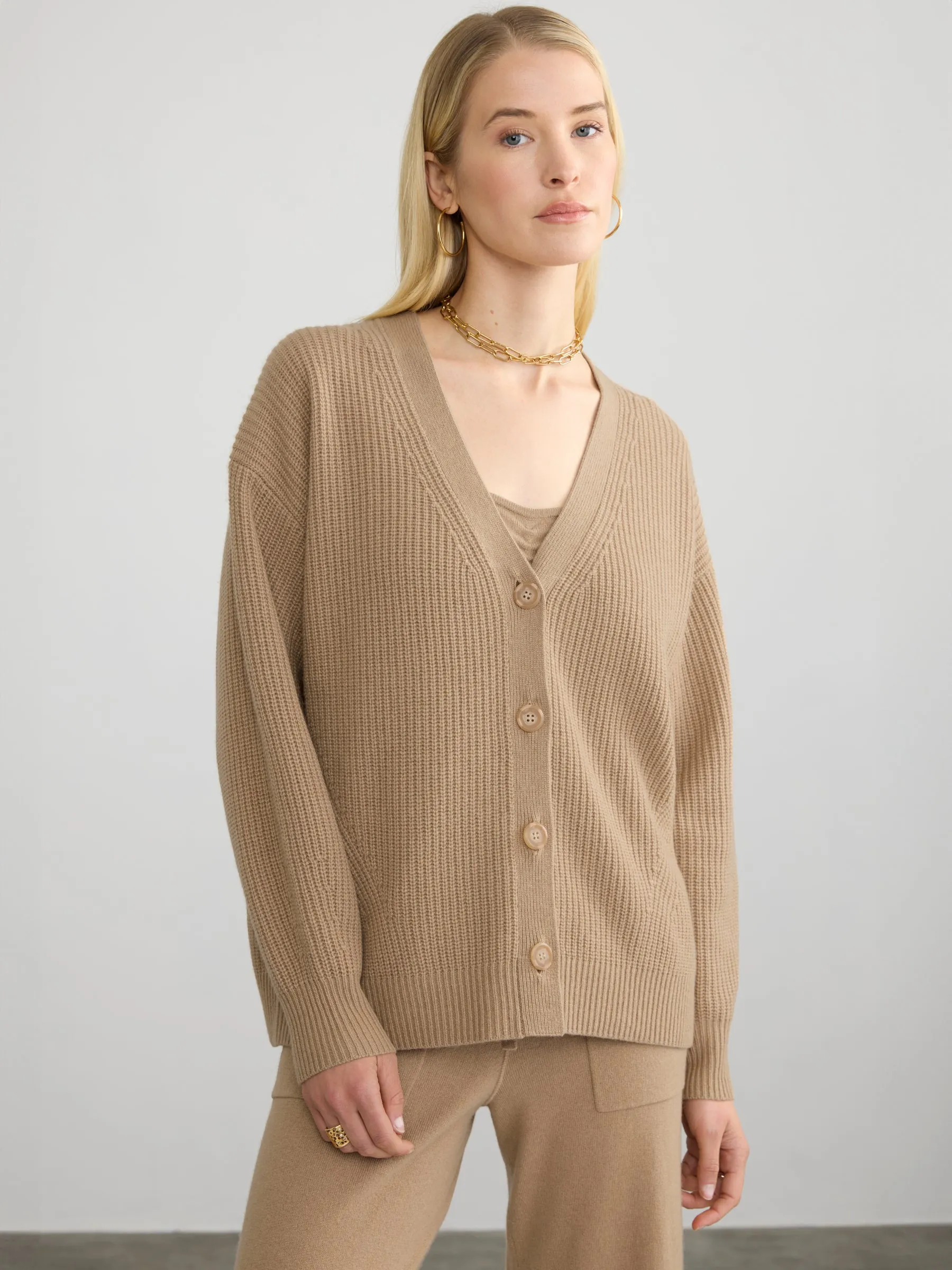 FAIRFAX CARDI