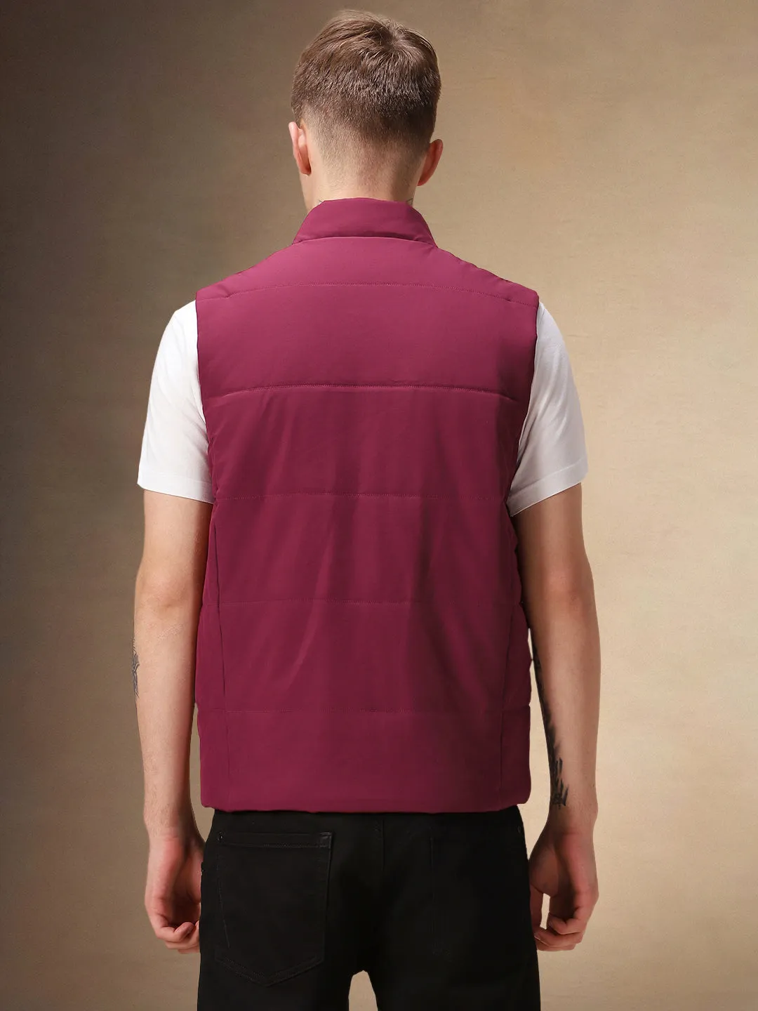 Men's Maroon Solid Stand Collar Sleeveless Gilet Jacket